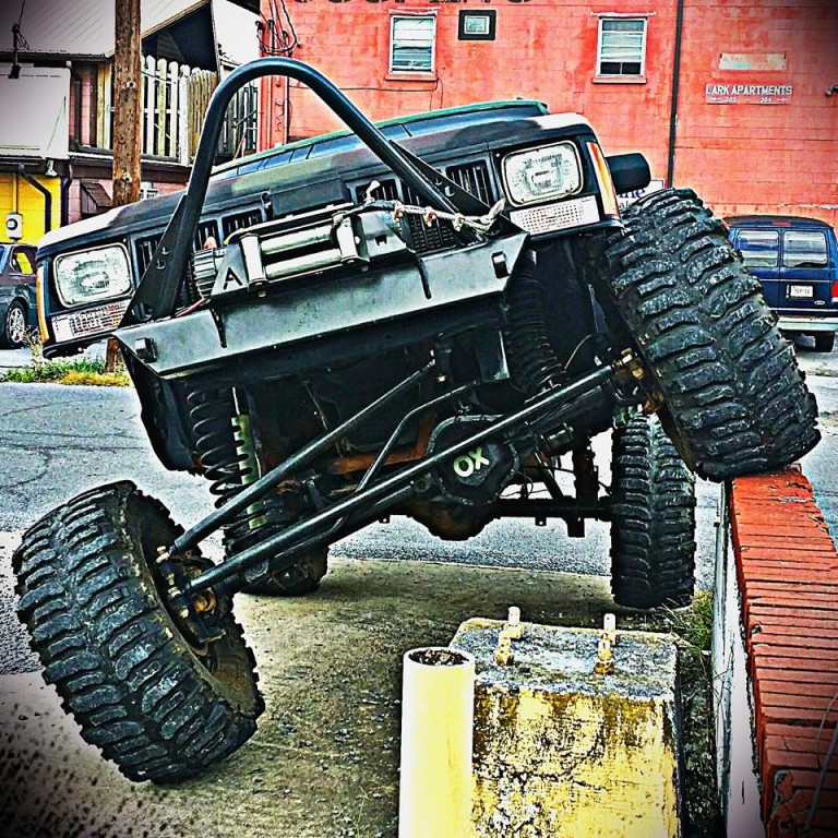 Elite Shorty Winch Stinger Front BumperJeep Cherokee (8401)