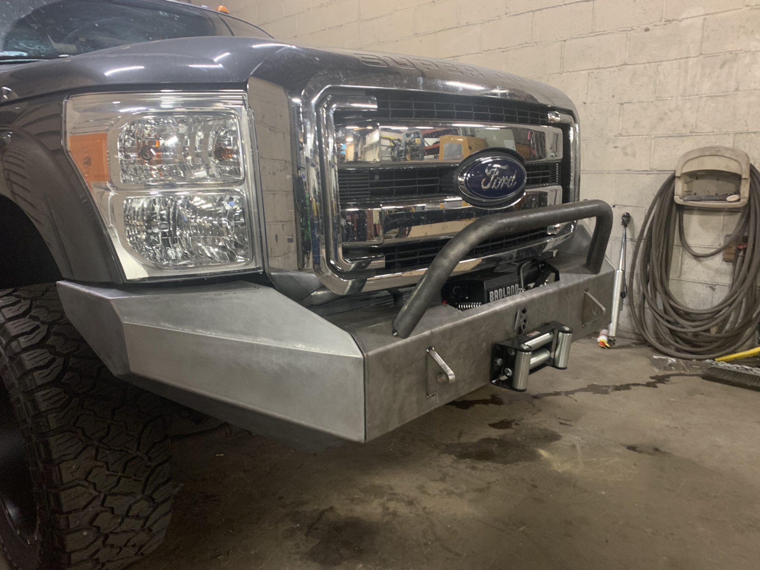 Chrome Steel Front Bumper For 2011-2016 Ford F-250 / F-350 Super Duty – Direct Replacement