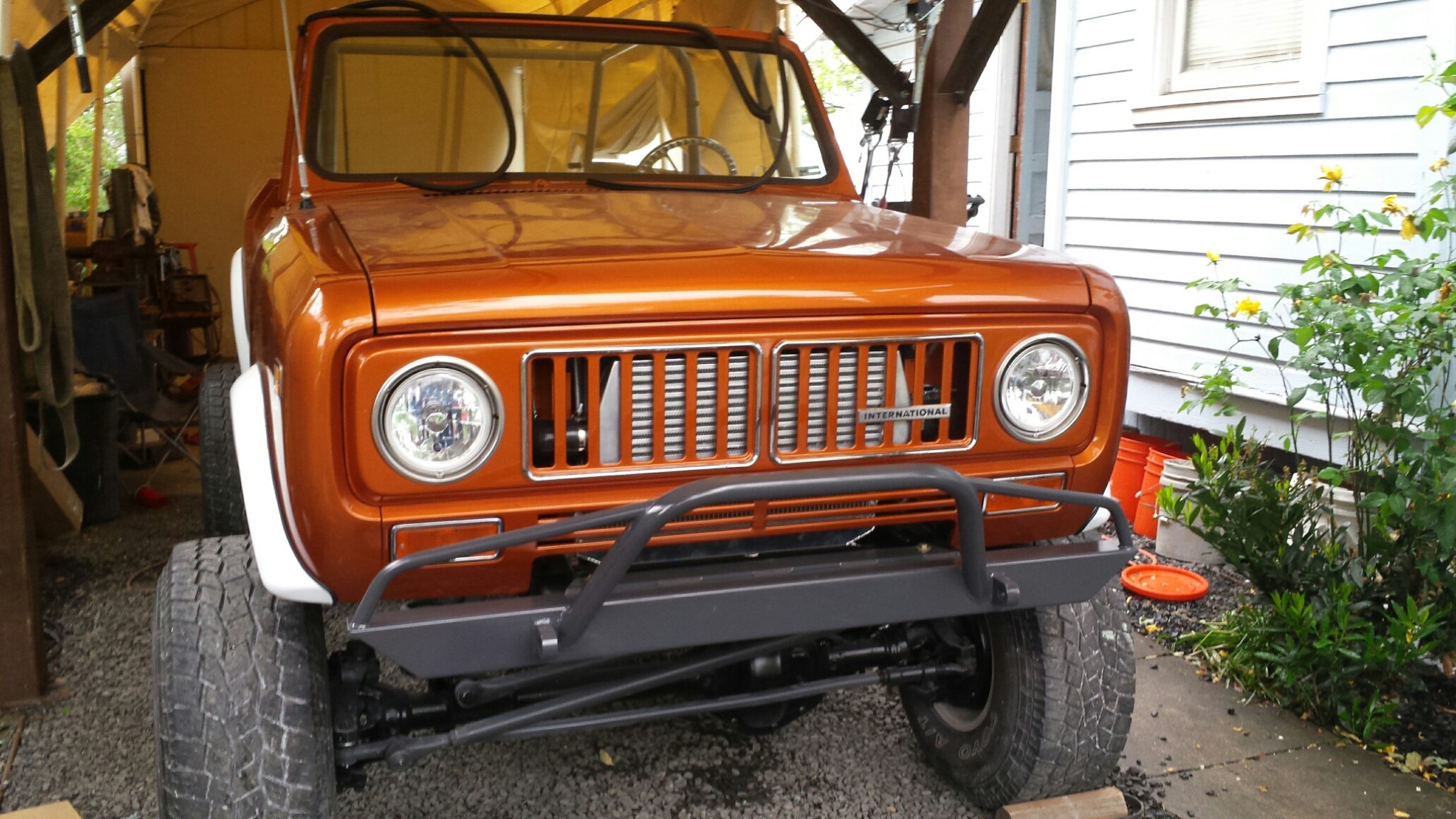 Affordable Offroad Winch Bumper Set For International Scout 80 & 800 (1960-1971) - Bare Steel