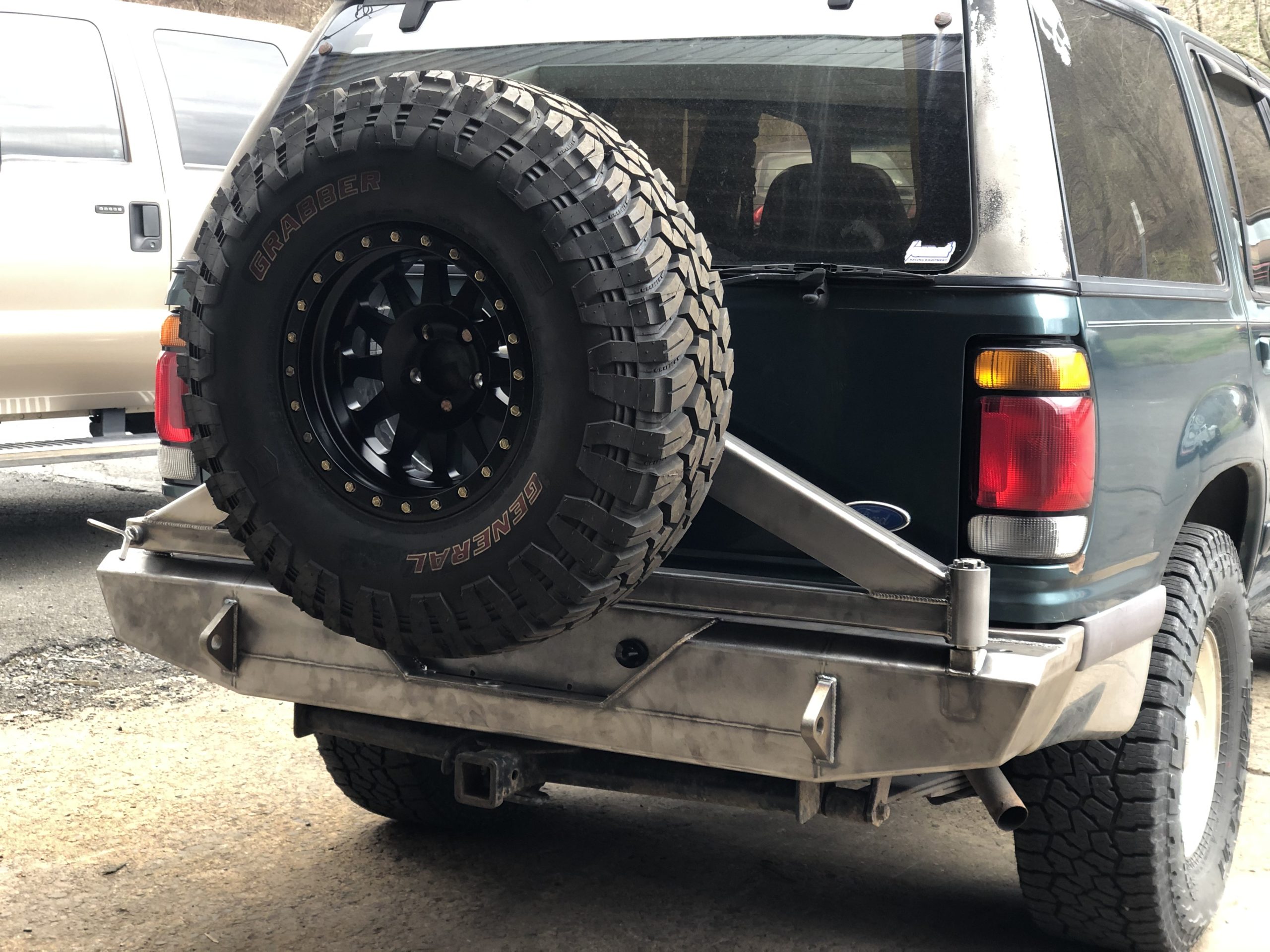 Elite Rear Bumper with Tire Carrier (95-01) - Affordable Offroad