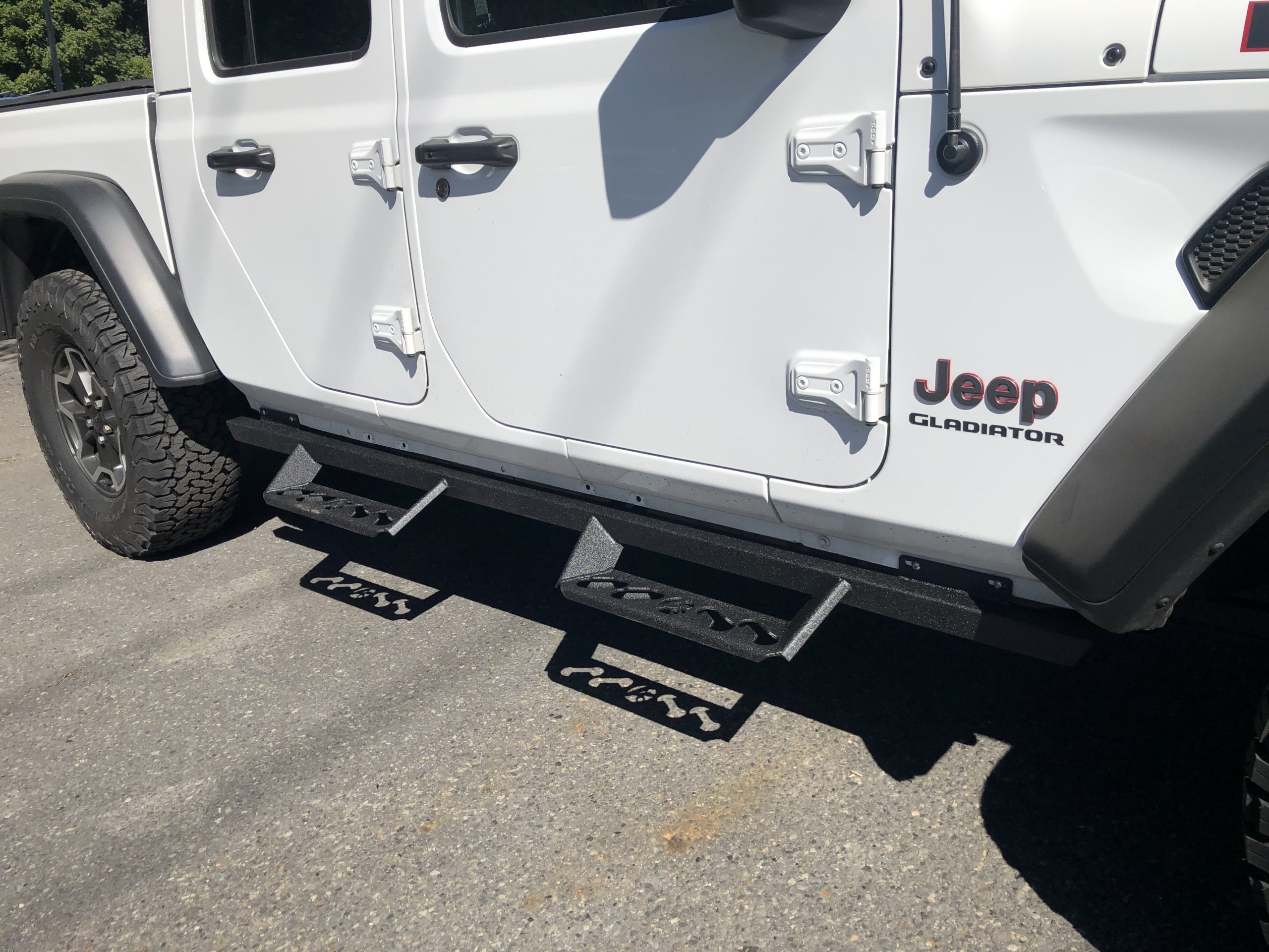 jeepグラディエーターのステップ