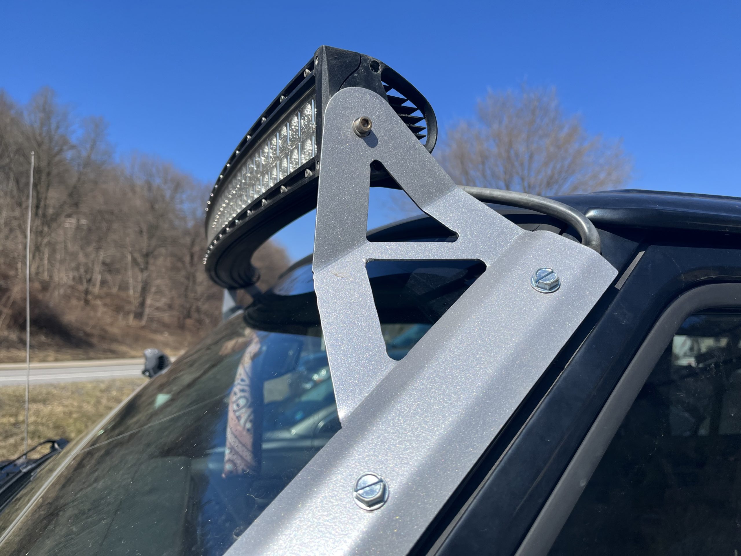 Windshield Pillar Mount Brackets LED Light Bar FITS Jeep Grand Cherokee WJ 99-04