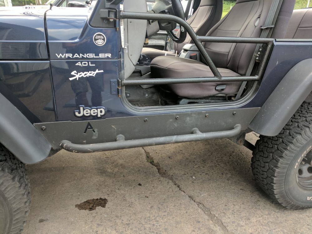 Pair Of Elite Rock Sliders Jeep Wrangler TJ (’97’06)