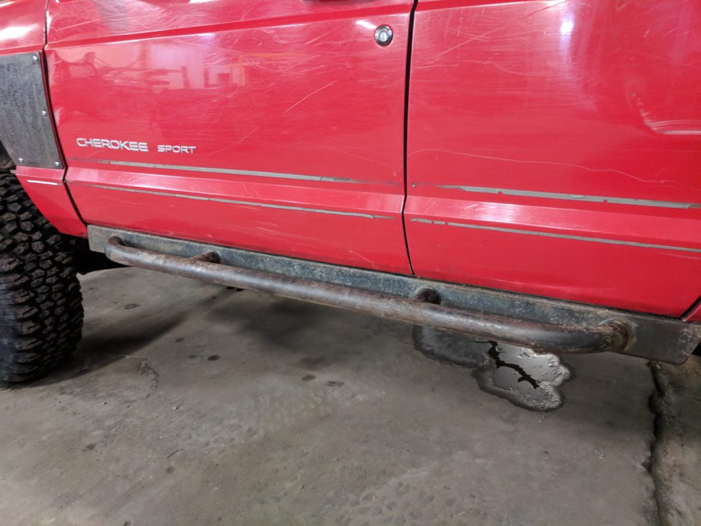 Weld in Rock SlidersJeep Cherokee XJ (8401)