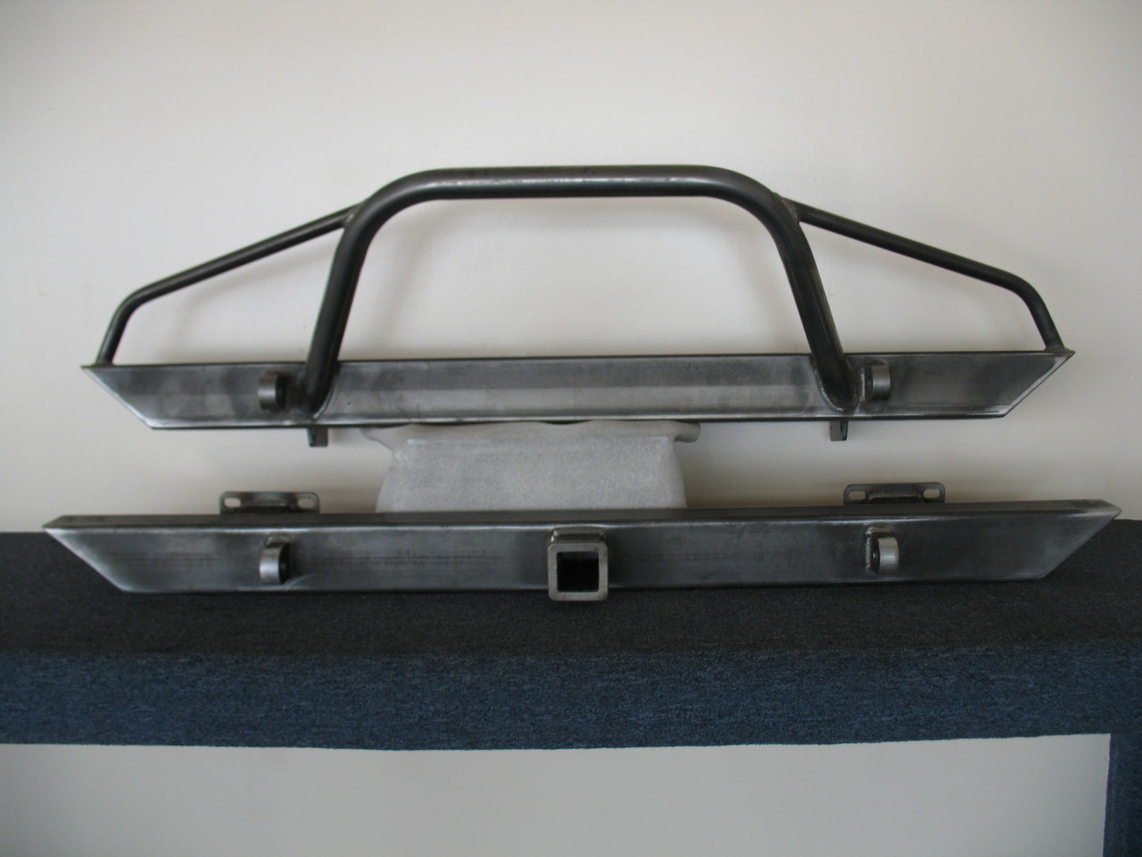 Find Jeep Cherokee XJ 84-01 4 Door Driver Rear Quarter Window With